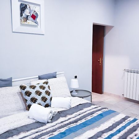 Candia Sweet Home Roma Esterno foto